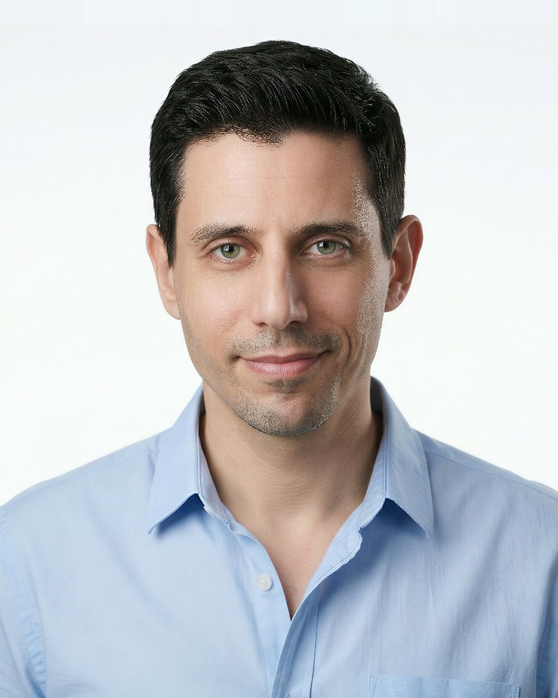 Dr. Iddo Lev
